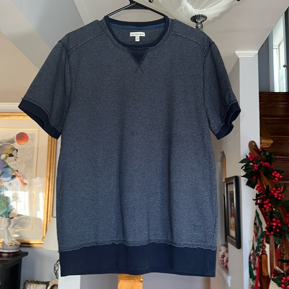 🌺 Calvin Klein Short Sleeve Crewneck Sweatshirt Sz M